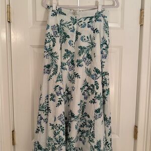 Ellie Tahari floral A-Line Midi Skirt - White with Green & Blue Print